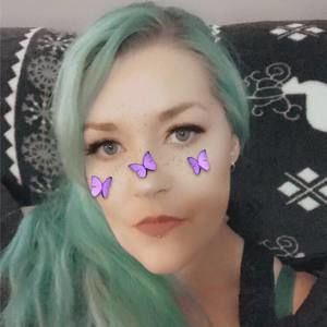 Meet your Posher, Lacey